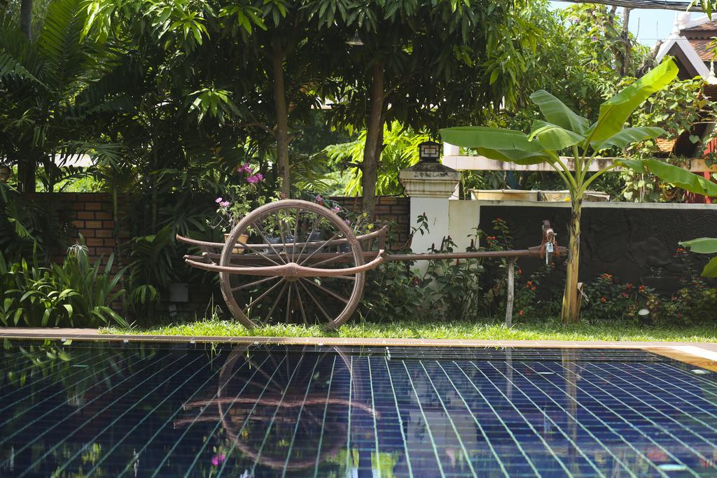 Kiri Boutique Hotel Siem Reap Esterno foto
